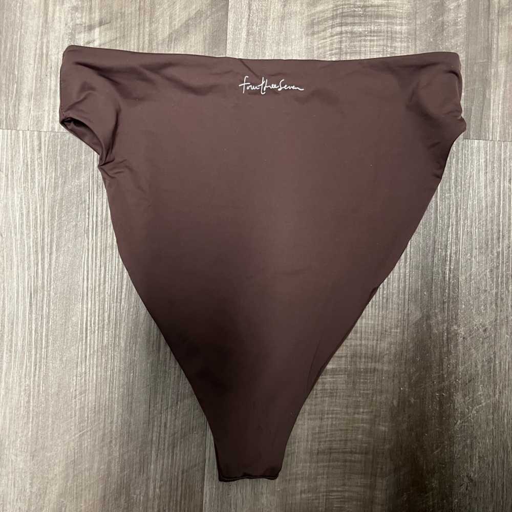 437 Aubrey II Bottoms- Espresso